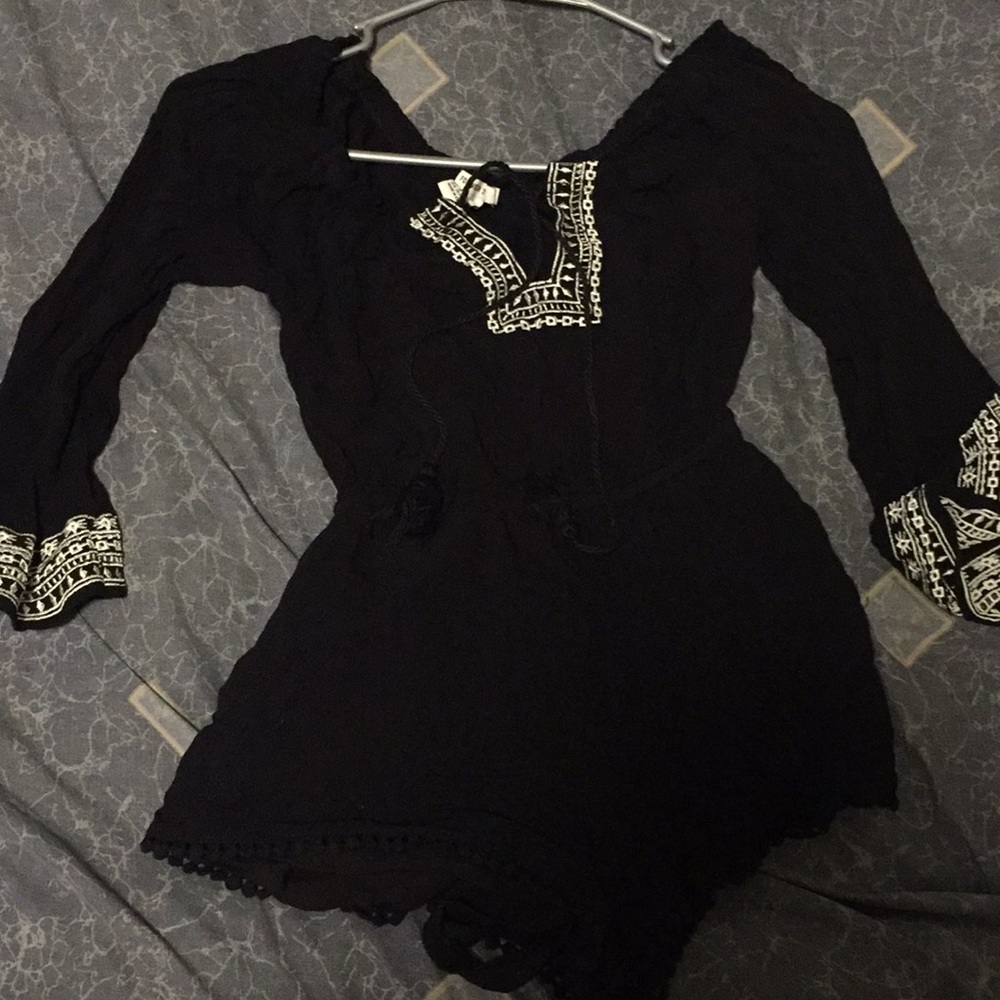 Black forever 21 romper!